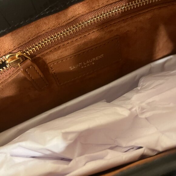 SAINT LAURENT LE 5 À 7 IN CROCODILE-EMBOSSED SHINY LEATHER YSL Hobo bag - Picture 10 of 13